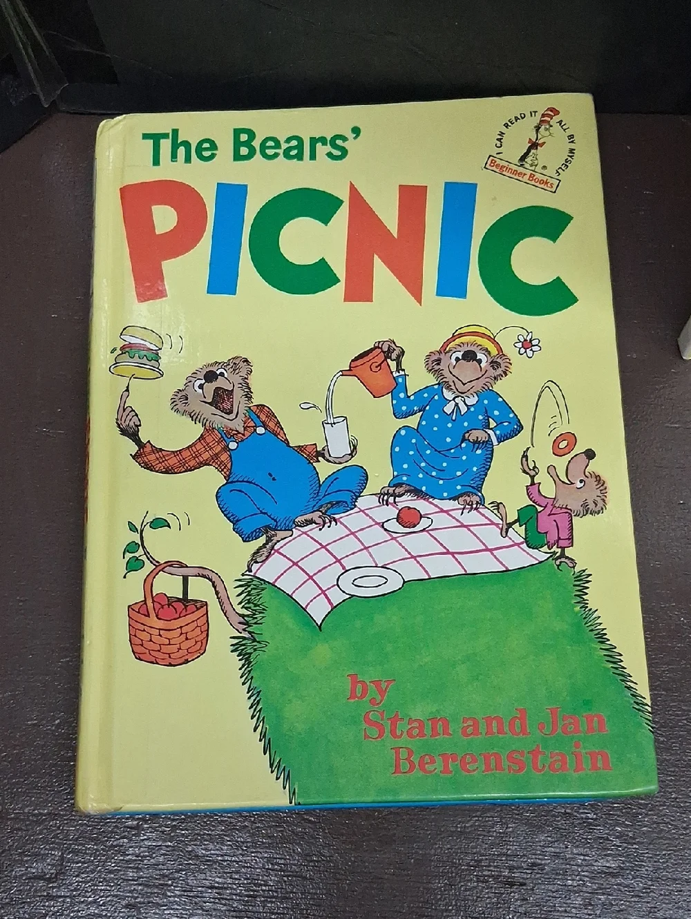 Berenstain Bears Bundle 5 Books,VHS, DVD,Tape.‎